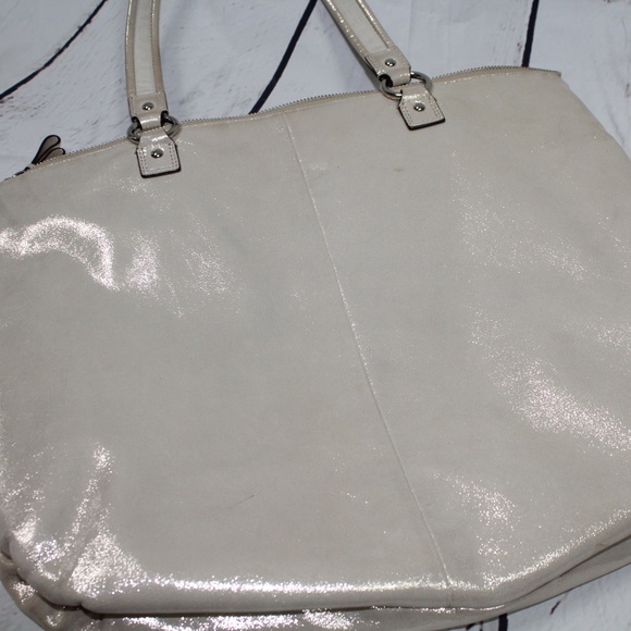 Coach Poppy Glitter Glam Daisy Tote - Picture 8 of 9